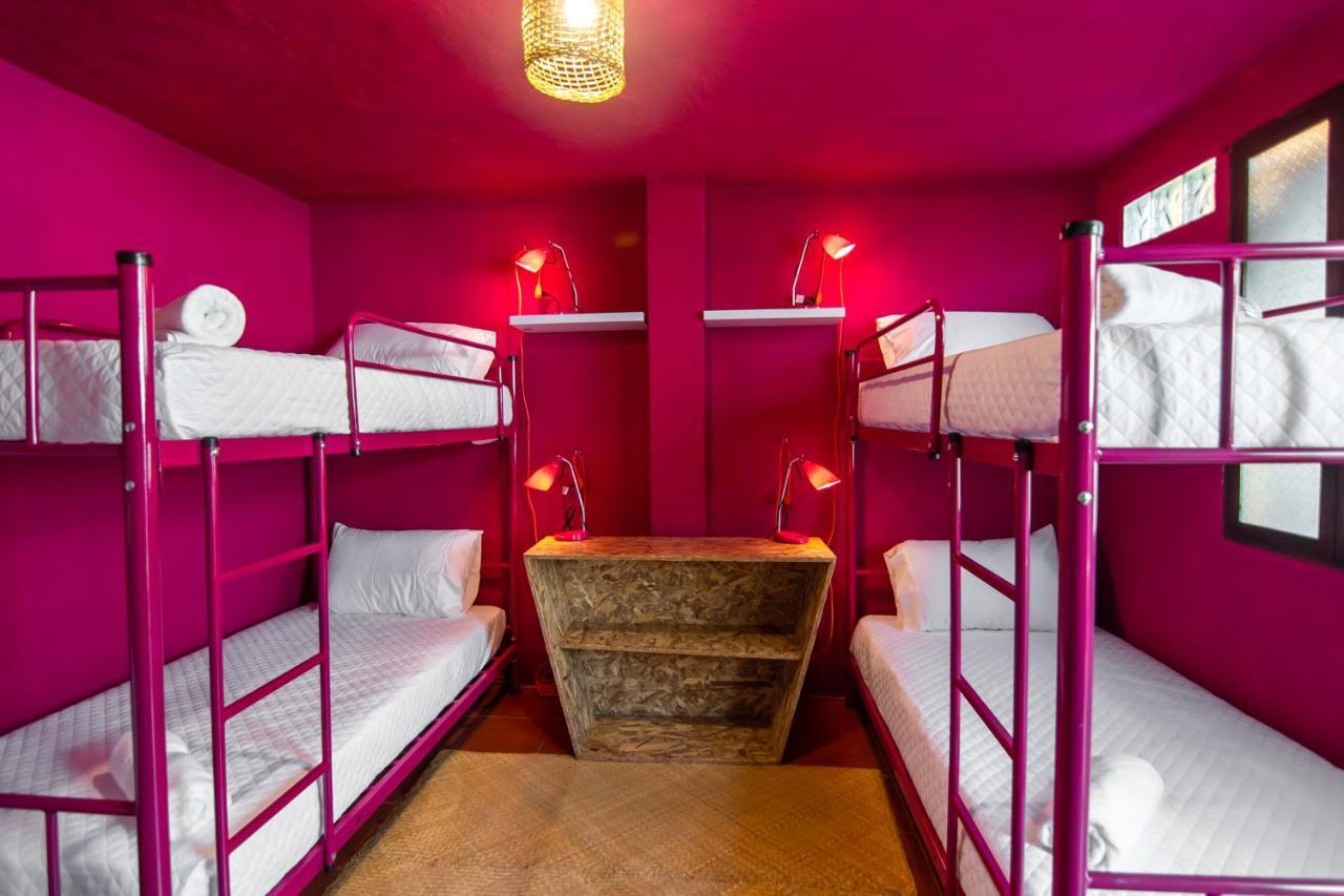 Why Not Hotel Antigua Exteriör bild