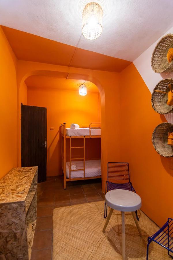 Why Not Hotel Antigua Exteriör bild